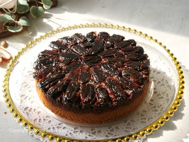 Khajur Cake