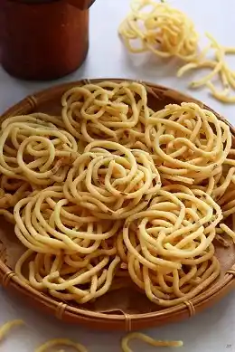 Thenkuzhal Murukku