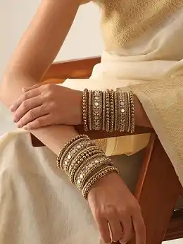 Bracelet & Bangles