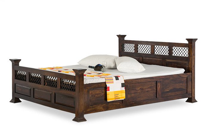 WOODEN BED