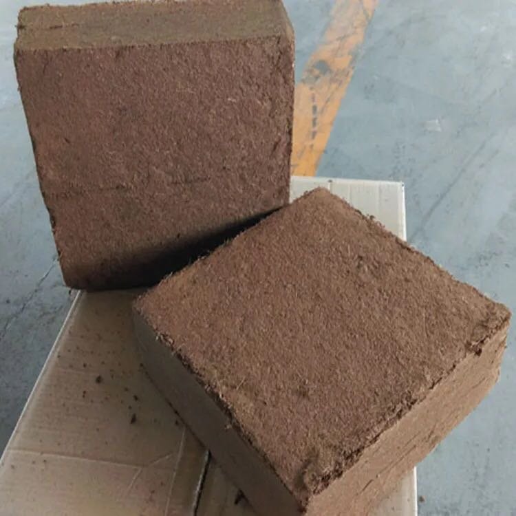 HIGH EC COCO PEAT UV BASED SIEVED MATERIAL  30x30 5K