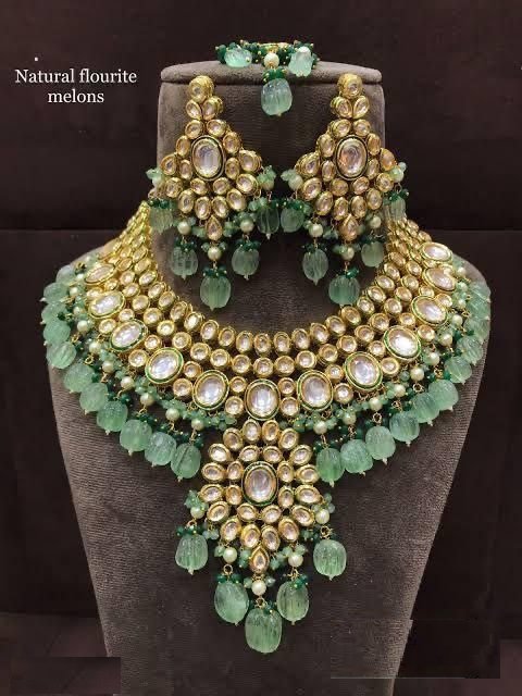 Bridal Heavy Kundan Studded And Green Beaded Necklace