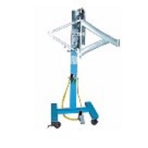 Front Derilleur Assembling - Bicycle Test Equipment