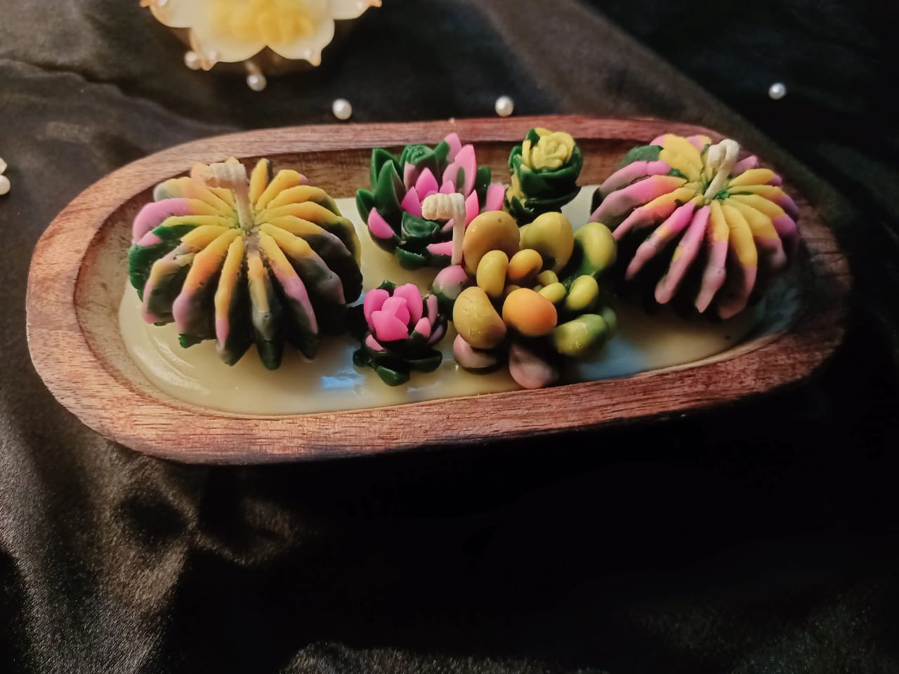 Succulent Wooden Bowl Candle
