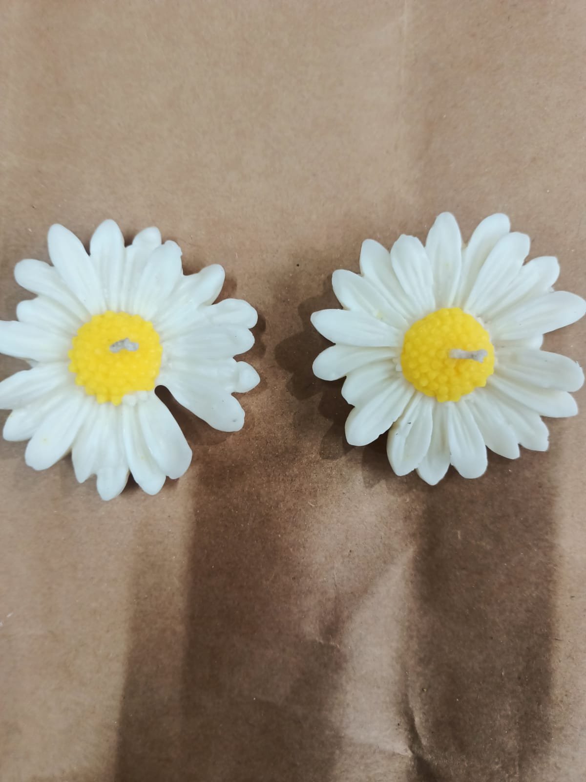 Daisy Candle